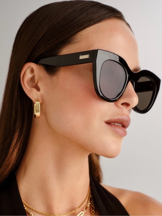 Le Specs ‘Air Heart’ Oversized Cat Eye Sunglasses in Black & Gold Celeb Favorite main image 13